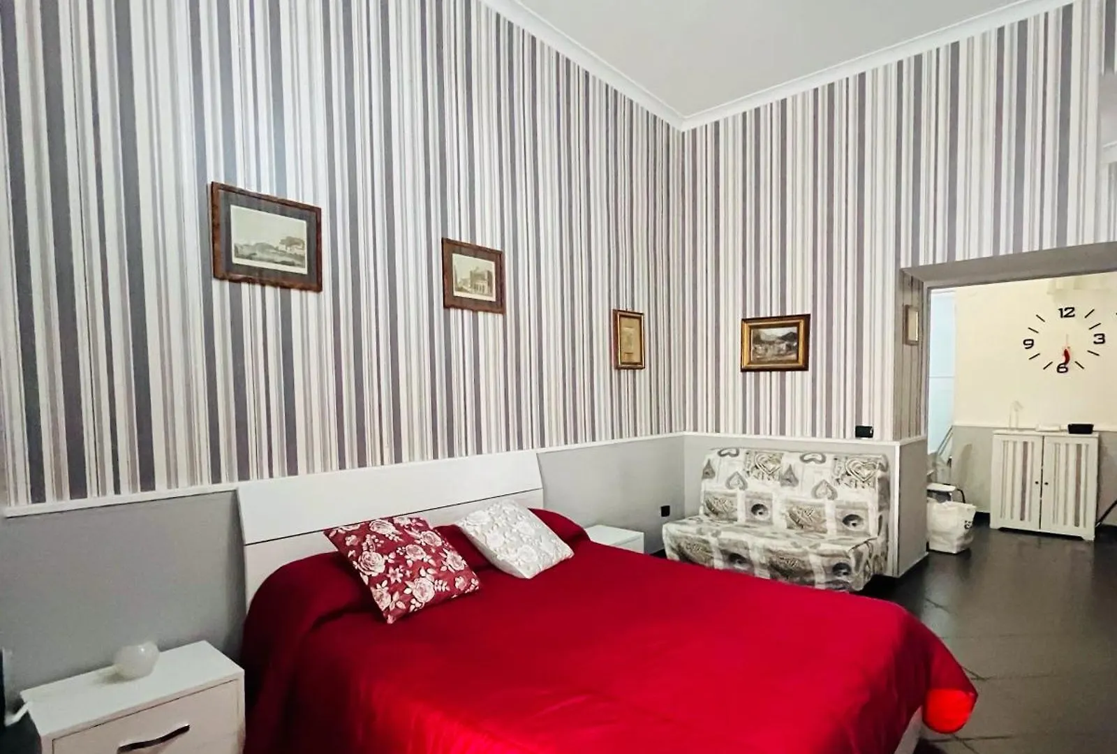 Tarsia Suite Naples