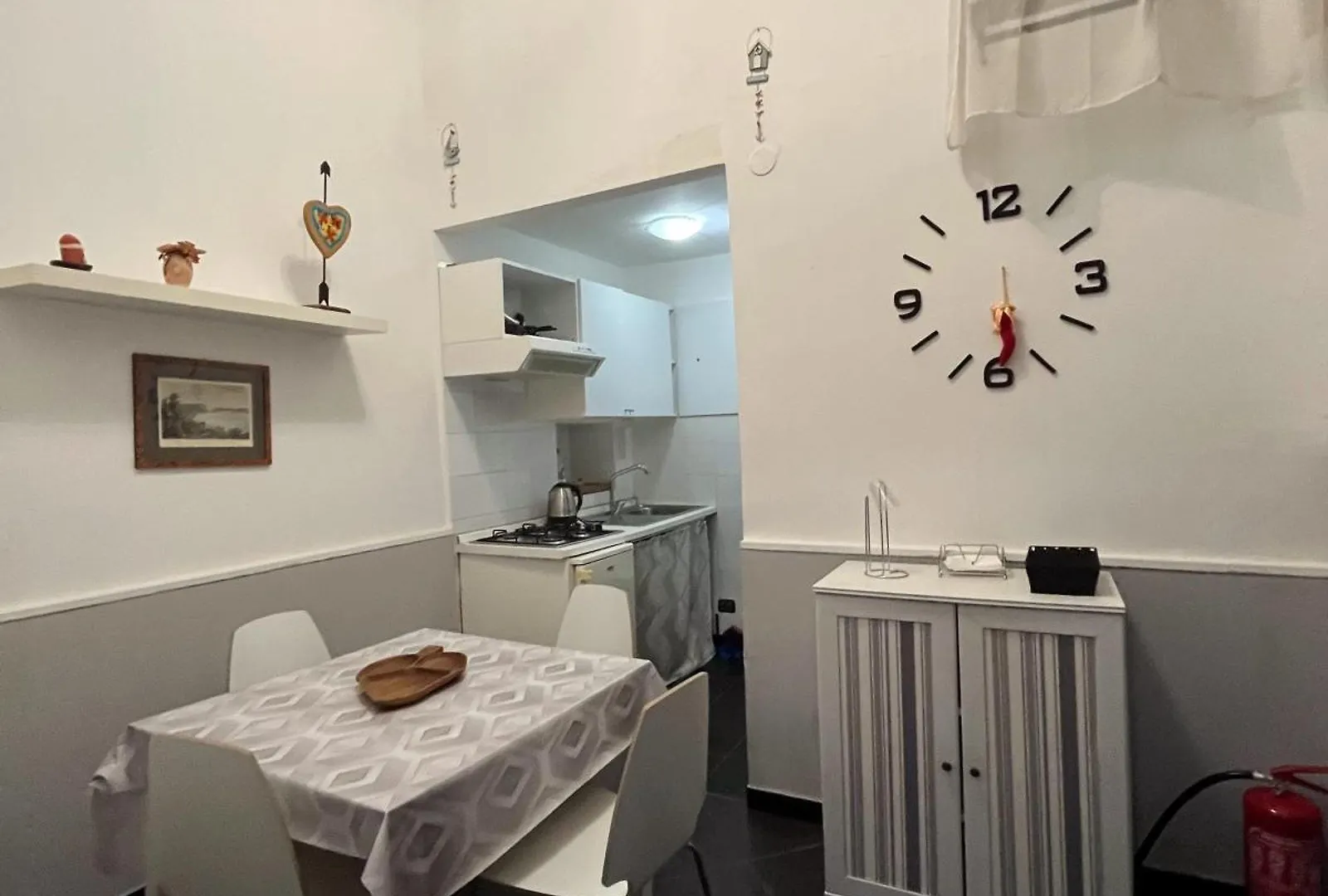 Tarsia Suite Naples 0*,